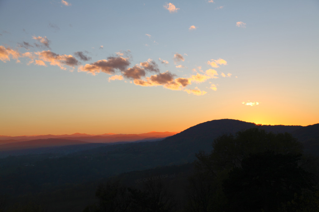 sunset on kahlenberg